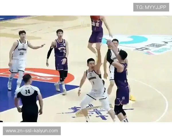 朱松玮11投10中高效贡献27分，无奈球队遭绝杀